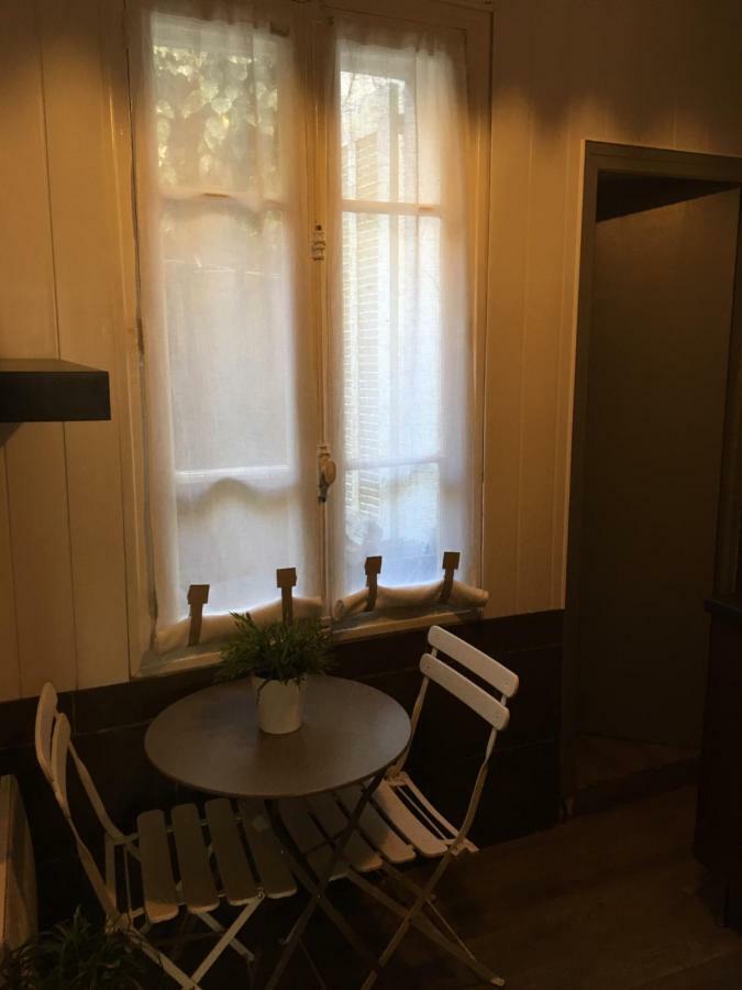 מלון נים Studio Avec Mezzanine A 5 Min Des Arenes Et De La Gare מראה חיצוני תמונה